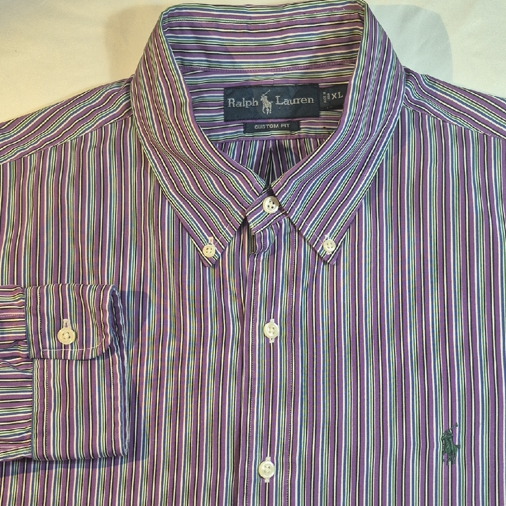 Ralph Lauren Custom Fit Men's Multicolor Striped Long Sleeve Button Down Shirt.